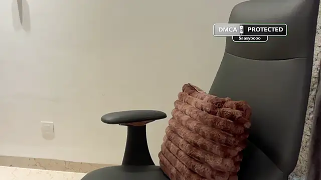 Unique-Beauty online show from June 28, 2026, 6:52 am