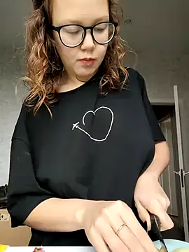  AnMiss  online show from October 16, 2025, 8:44 am