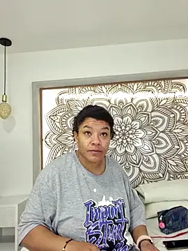 Selket11 online show from November 9, 2025, 11:25 am