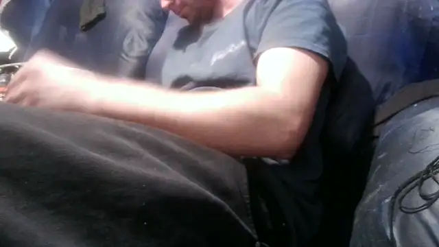 robeaulieu02 online show from March 7, 2025, 6:57 am