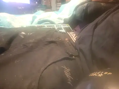 robeaulieu02 online show from November 7, 2025, 5:12 am