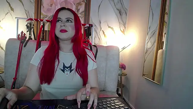 Naty slavedoll online show from July 27, 2026, 7:10 pm