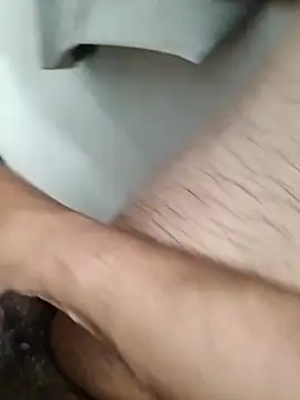 Sabastion hung online show from November 10, 2025, 9:42 pm