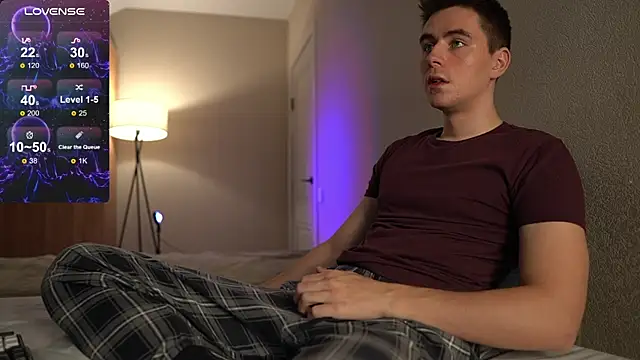 TaisonBrownX online show from September 24, 2025, 2:56 pm