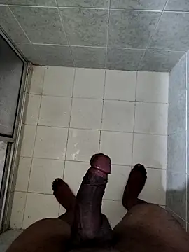 Negrotnt11 online show from February 4, 2026, 12:38 am