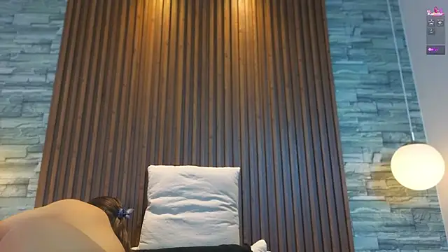 alannavidal online show from March 6, 2026, 3:56 am