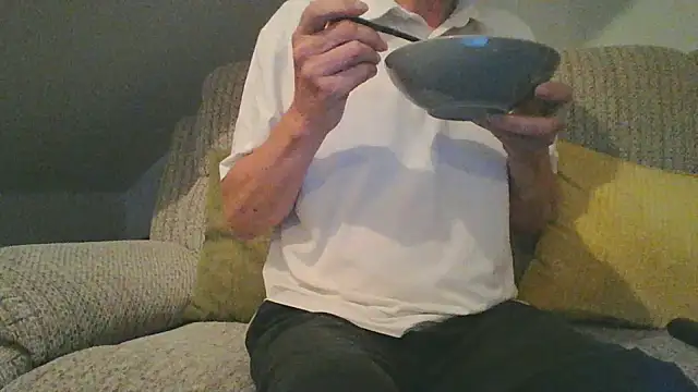 mr english50 online show from June 8, 2026, 4:24 am