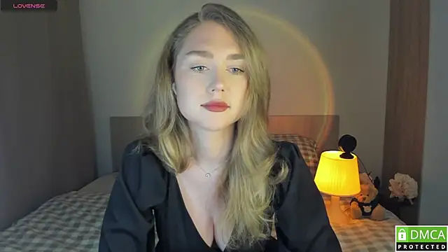 TheVanessaMaes online show from March 5, 2025, 11:27 pm