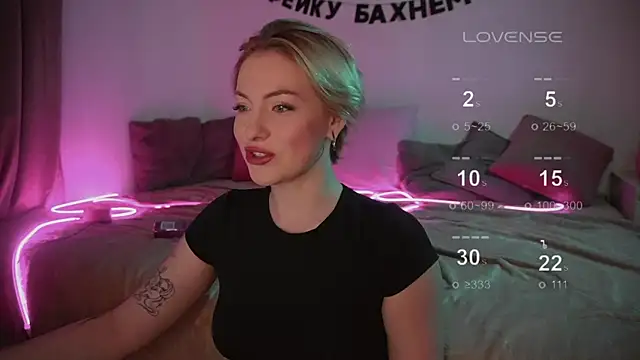 kris69kiss online show from March 1, 2025, 10:13 am