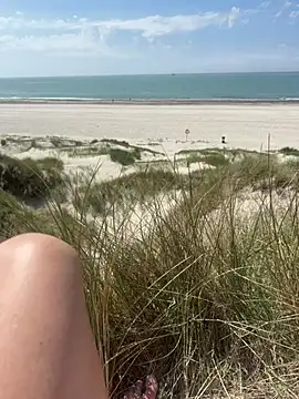 Geilerjung69 online show from June 24, 2026, 12:48 pm