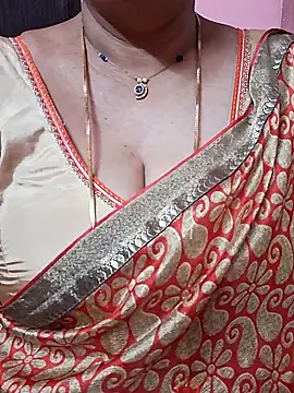 ananya956 online show from May 5, 2026, 7:17 pm