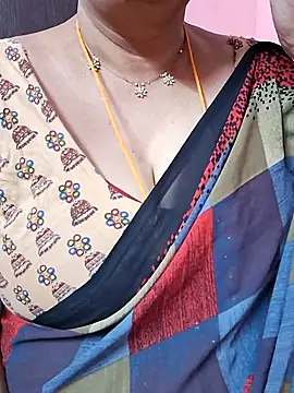 ananya956 online show from June 18, 2026, 6:34 am