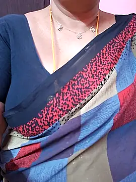 ananya956 online show from June 18, 2026, 9:25 am