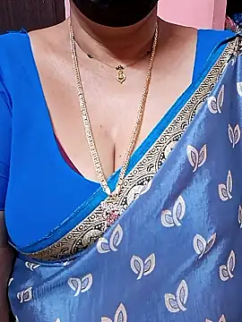 ananya956 online show from February 10, 2026, 12:09 am