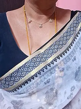 ananya956 online show from June 12, 2026, 1:36 am