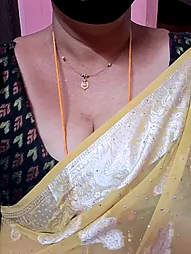 ananya956 online show from October 31, 2025, 11:07 am