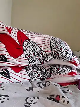 kinkyginger23 online show from July 28, 2026, 2:13 pm
