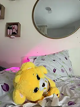 Ramona Flower online show from February 23, 2025, 3:13 am