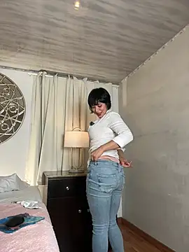 Snapshot of Ramona_Flower chatting on July 27, 2026, 11:50 am Ramona Flower online show from July 27, 2026, 11:50 am