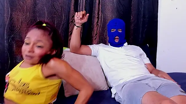 Lauren Hills069 online show from September 18, 2025, 9:07 pm