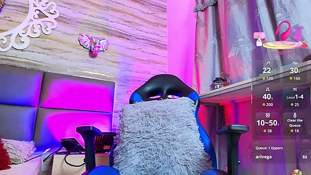 Bella salvatore online show from September 28, 2025, 5:42 pm