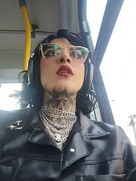 Snapshot of taaylor33 chatting on March 26, 2026, 9:35 pm taaylor33 online show from March 26, 2026, 9:35 pm