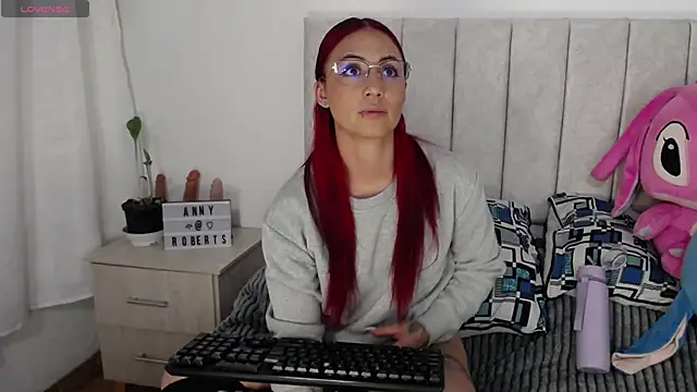 anny roberts online show from September 27, 2025, 11:11 pm