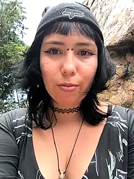 GerallFoxxx online show from May 10, 2026, 2:19 pm