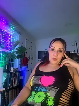 DeeLight124 online show from September 25, 2025, 5:24 am