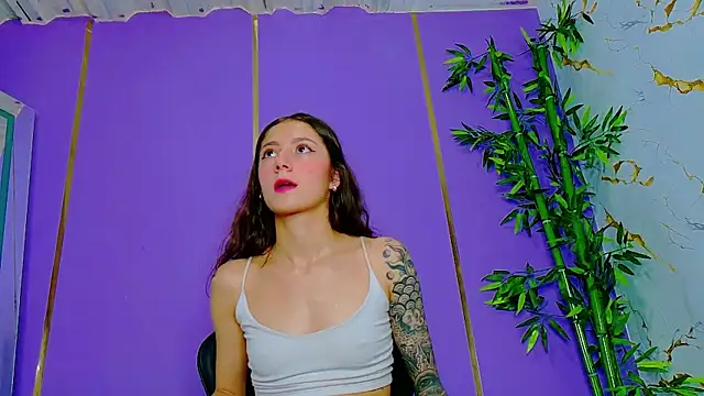 scarlet-jonesx online show from October 10, 2025, 11:38 pm