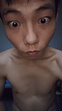 LiuQianXi5726 online show from November 8, 2025, 7:56 am