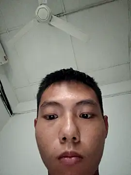 LiuQianXi5726 online show from January 19, 2025, 6:42 am