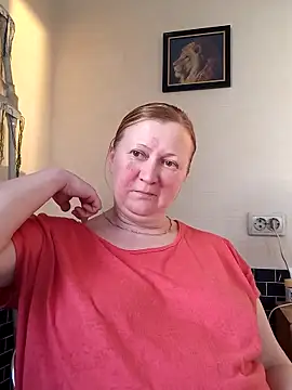 Snapshot of blondyaguar chatting on February 28, 2026, 3:11 pm blondyaguar online show from February 28, 2026, 3:11 pm