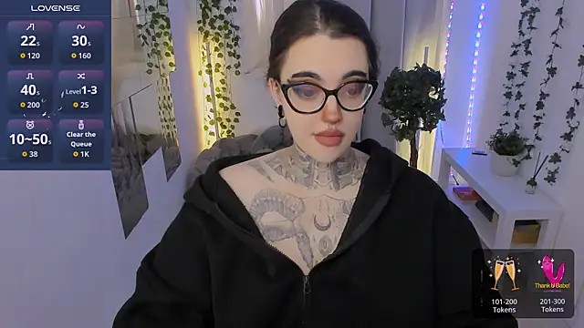 Dixi Pixi  online show from July 26, 2026, 5:36 am