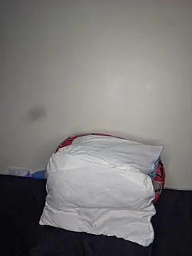 freaky j  online show from April 23, 2026, 2:51 am