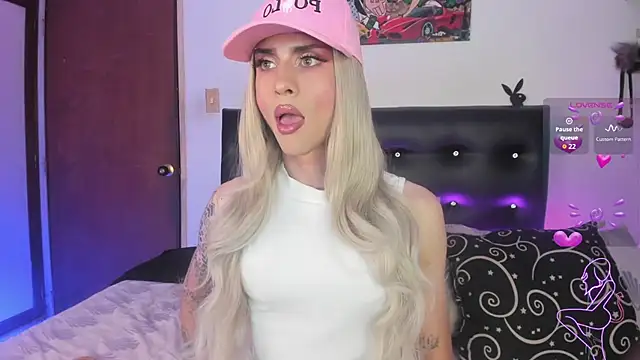 AngelsJones21 online show from April 30, 2026, 8:16 pm