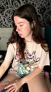 Kimi Ass online show from August 6, 2026, 11:16 am