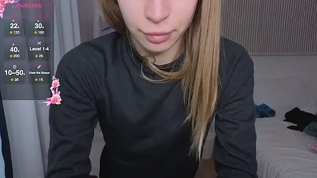 Snapshot of Elis_Fox chatting on February 14, 2026, 7:08 am Elis Fox online show from February 14, 2026, 7:08 am