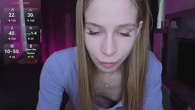 Snapshot of Elis_Fox chatting on March 16, 2026, 11:03 am Elis Fox online show from March 16, 2026, 11:03 am