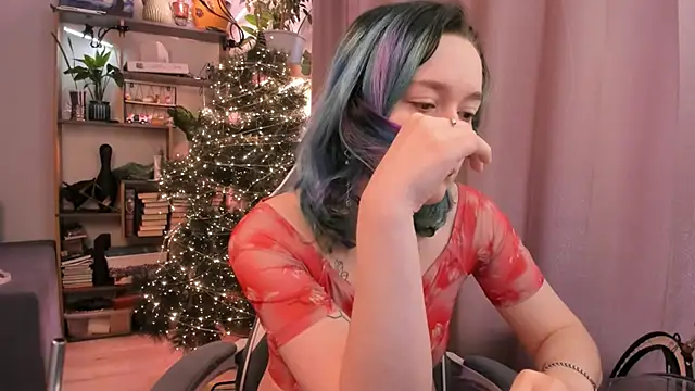 alisahug online show from December 19, 2025, 7:33 am