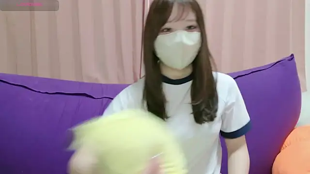 sara-a-jp online show from March 20, 2025, 4:40 am