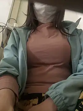 Tuongvy05 online show from March 8, 2025, 5:49 am