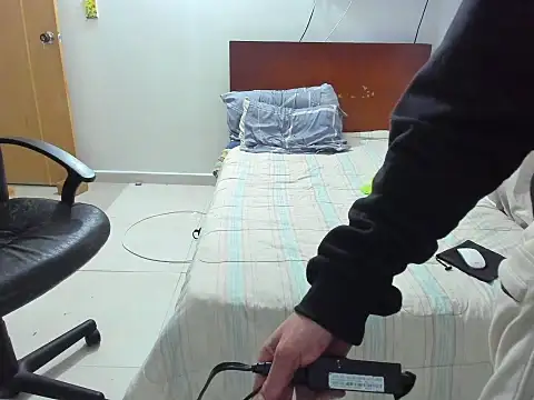 Chandler ken online show from November 21, 2025, 1:26 am