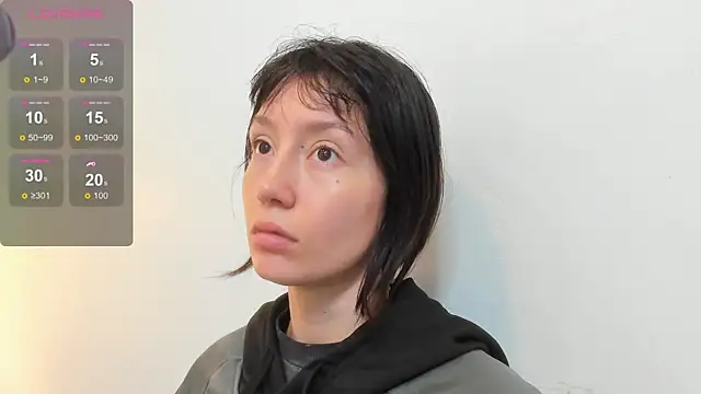 lizzy davis 1 online show from October 10, 2025, 3:40 am