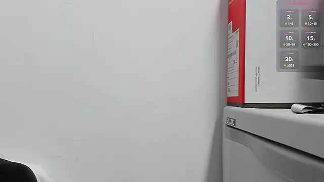 lizzy davis 1 online show from October 8, 2025, 3:52 am