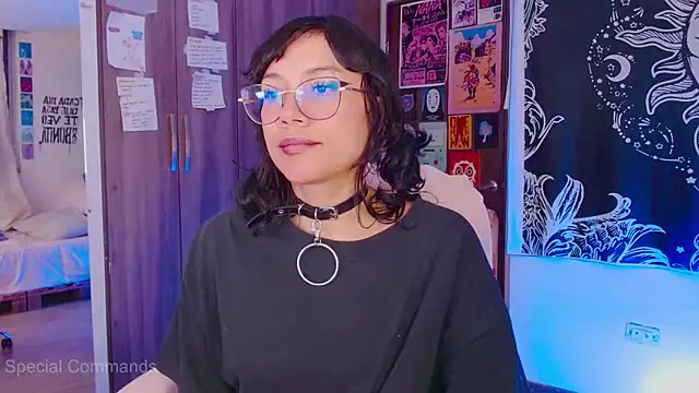 melissahowl online show from September 29, 2025, 1:45 am