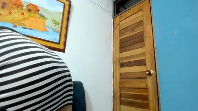 Snapshot of IsisBlake chatting on June 25, 2026, 3:04 am IsisBlake online show from June 25, 2026, 3:04 am