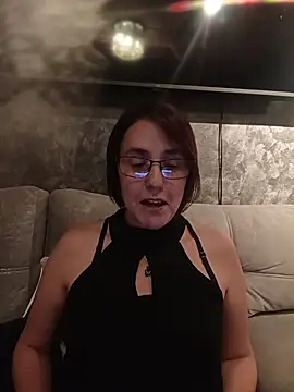 IsisBlake online show from February 24, 2026, 8:53 pm