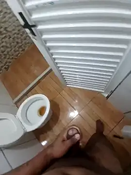 Snapshot of morenogts69 chatting on December 1, 2025, 10:05 am morenogts69 online show from December 1, 2025, 10:05 am