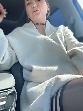 Snapshot of Crazy-Rosa chatting on March 11, 2026, 6:29 am Crazy-Rosa online show from March 11, 2026, 6:29 am